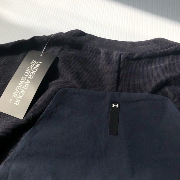 NWT Under Armour Windbreaker Pullover - Picture 6 of 6